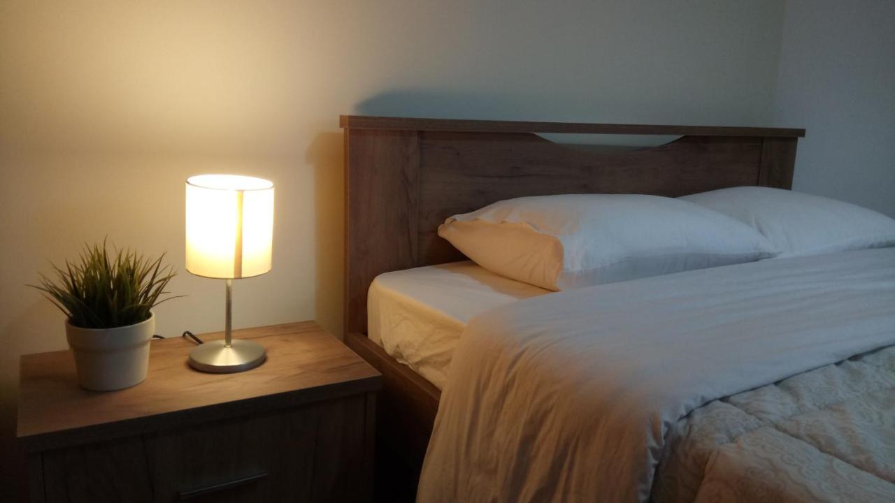 Overnight Athens Airport And Raphina Port Apartment Artemida  Luaran gambar