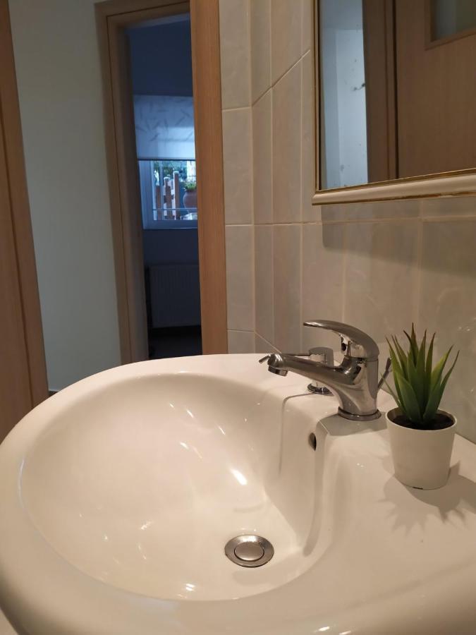 Overnight Athens Airport And Raphina Port Apartment Artemida  Luaran gambar